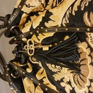 Designed in New York by Sharif